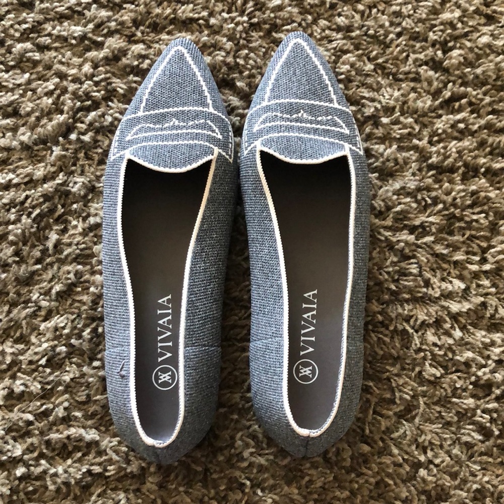 Vivaia rich gray Adele flats size 40